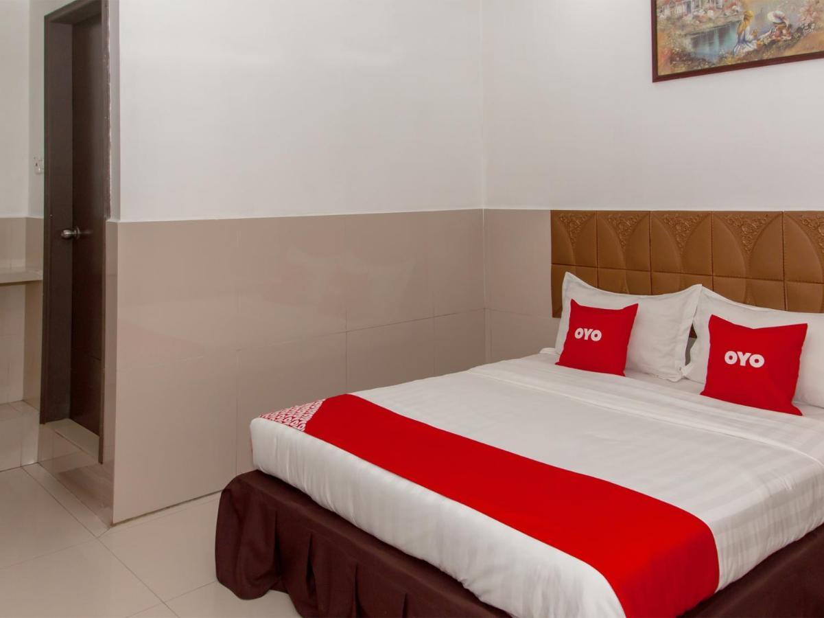 Oyo 89851 Leila Hotel Sandakan Luaran gambar